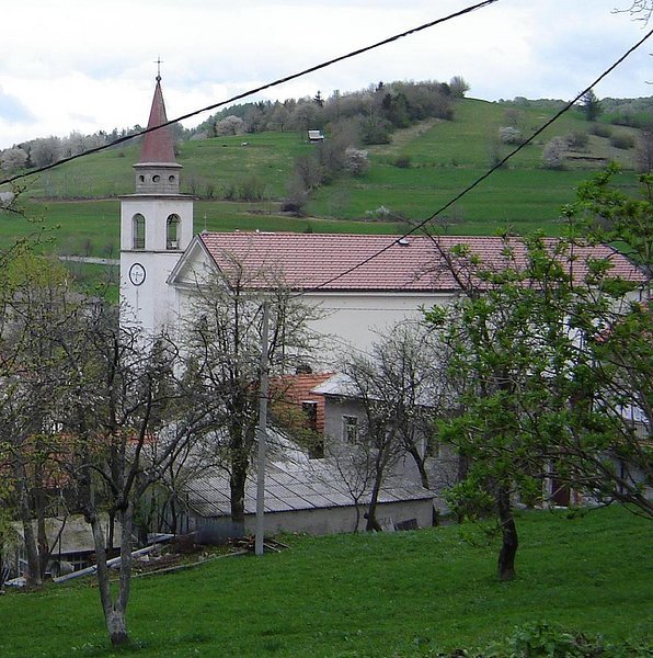 Cerkev Svetega Jurija - Kal nad Kanalom
